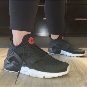 Limited Edition Glitter Air Huarache by Nike